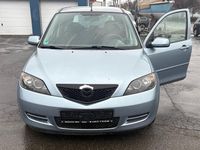 Gebraucht Mazda 2 80 PS (58 kW) 2007 Blau Kleinwagen