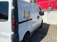 Gebraucht Opel Vivaro 100 PS (73 kW) 2006 Weiß Van / Kleinbus