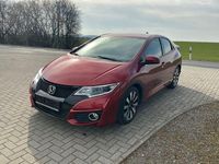 Gebraucht Honda Civic Elegance 141 PS (103 kW) 2015 Rot Limousine
