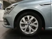 Gebraucht Renault Mégane IV Zen 91 PS (66 kW) 2021 Grau Kombi