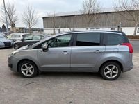 Gebraucht Peugeot 5008 Style 120 PS (88 kW) 2015 Grau Van / Kleinbus