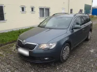 Gebraucht Skoda Superb Ambition 170 PS (125 kW) 2014 Grau Kombi