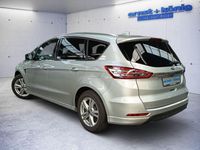 Gebraucht Ford S-MAX Titanium 2022 Van / Kleinbus