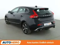 Gebraucht Volvo V40 R-Design 190 PS (139 kW) 2018 Onyx black Kombi