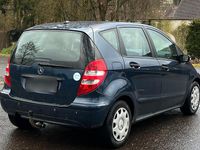 Gebraucht Mercedes A150 95 PS (69 kW) 2005 Blau Limousine