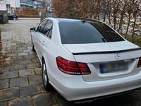 Gebraucht Mercedes E200 136 PS (100 kW) 2015 Weiß Limousine