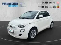 Gebraucht Fiat 500e Basis 86 kW (118 PS) 2023 Weißschwarz Kleinwagen