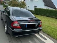 Gebraucht Mercedes E320 224 PS (164 kW) 2008 Schwarz Limousine