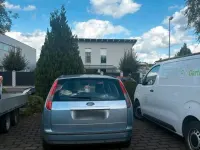 Gebraucht Ford Focus Trend 116 PS (85 kW) 2005 Blau Kombi
