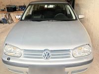 Gebraucht VW Golf IV 104 PS (76 kW) 2002 Silber Kleinwagen