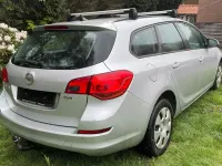 Gebraucht Opel Astra Sport 110 PS (80 kW) 2012 Silber Kombi