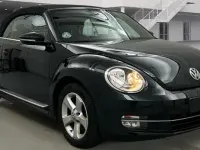 Gebraucht VW Beetle Cabriolet Design 160 PS (117 kW) 2014 Schwarz (schwarz) Cabrio
