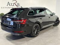 Gebraucht Skoda Superb LAURIN & KLEMENT 190 PS (139 kW) 2021 Blackmagic Kombi