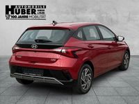 Neu Hyundai i20 Trend 90 PS (66 kW) 2026 Rot metallic Kleinwagen