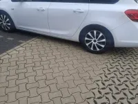 Gebraucht Opel Astra Edition 110 PS (80 kW) 2014 Weiß Kombi