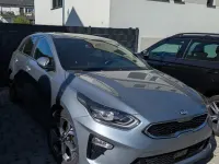 Gebraucht Kia Ceed Spirit 140 PS (102 kW) 2020 Grau Kleinwagen