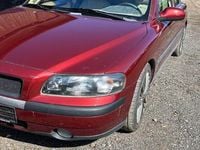 Gebraucht Volvo S60 140 PS (102 kW) 2001 Rot Limousine