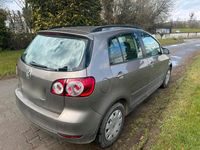 Gebraucht VW Golf Plus Cross 122 PS (89 kW) 2009 Braun Van / Kleinbus