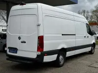 Używany Mercedes Sprinter 170 KM (125 kW) 2022 Biały Van