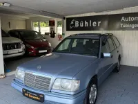 Gebraucht Mercedes E280 193 PS (141 kW) 1993 Blau Kombi
