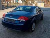 Gebraucht Ford Focus Cabriolet 145 PS (106 kW) 2008 Blau Cabrio