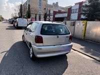 Gebraucht VW Polo 50 PS (36 kW) 1998 Blau Kleinwagen