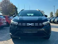 Gebraucht Dacia Jogger Essentiel 110 PS (80 kW) 2024 Schwarz Van / Kleinbus