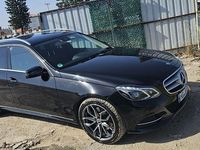 Gebraucht Mercedes E300 231 PS (169 kW) 2014 Schwarz Kombi
