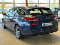 Gebraucht Hyundai i30 136 PS (100 kW) 2018 Blau Kombi