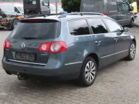 Gebraucht VW Passat 140 PS (102 kW) 2010 Grau Limousine