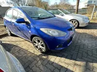 Usata Mazda 2 103 CV (75 kW) 2008 Blu Utilitaria