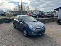 Gebraucht Hyundai i20 Classic 86 PS (63 kW) 2011 Grau Kleinwagen