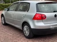 Gebraucht VW Golf V 140 PS (102 kW) 2005 Grau Kleinwagen