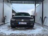 Gebraucht VW Passat 150 PS (110 kW) 2018 Grau Kombi