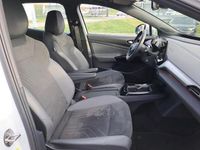 Gebraucht VW ID.4 Pro Performance 150 kW (204 PS) 2023 Gletscherweiß metallic (metallic) SUV