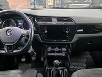 Gebraucht VW Touran Highline 150 PS (110 kW) 2016 Schwarz Van / Kleinbus