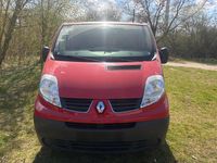 Gebraucht Renault Trafic 90 PS (66 kW) 2010 Rot Van / Kleinbus