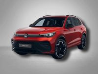 Gebraucht VW Tiguan R-line 150 PS (110 kW) 2025 Persimmon red metallic SUV
