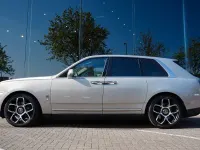 Gebraucht Rolls Royce Cullinan 571 PS (419 kW) 2024 Silber SUV