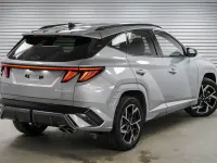 Neu Hyundai Tucson N Line 150 PS (110 kW) 2026 Shimmering silver metallic () SUV