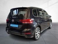 Gebraucht VW Touran Highline 150 PS (110 kW) 2020 Deep black perleffekt Van / Kleinbus