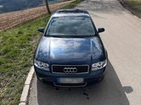 Gebraucht Audi A4 131 PS (96 kW) 2004 Blau Limousine