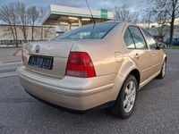 Gebraucht VW Bora 75 PS (55 kW) 2002 Gelb Limousine