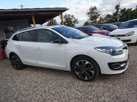 Gebraucht Renault Mégane III Bose Edition 132 PS (97 kW) 2015 Weiß Limousine