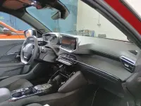 Gebraucht Peugeot 2008 GT 131 PS (96 kW) 2023 Rot SUV