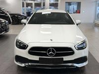 Gebraucht Mercedes E200 197 PS (144 kW) 2021 Polarweiss  unilack Coupé