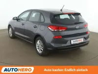 Gebraucht Hyundai i30 Select 99 PS (72 kW) 2019 Grau Limousine