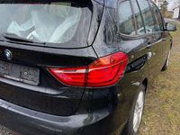 Gebraucht BMW 218 Gran Tourer 140 PS (102 kW) 2020 Schwarz Van / Kleinbus