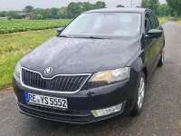 Gebraucht Skoda Rapid Ambition 90 PS (66 kW) 2015 Schwarz Kleinwagen