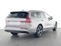 Gebraucht Volvo V60 145 PS (106 kW) 2025 Kombi